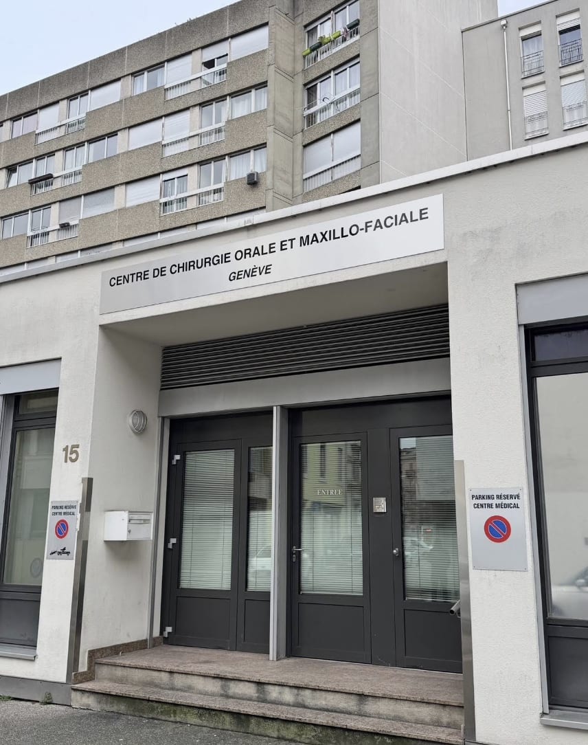 Centre de Chirurgie Orale et Maxillo-faciale - Dr. Arthur ARNAUD gallery image 8