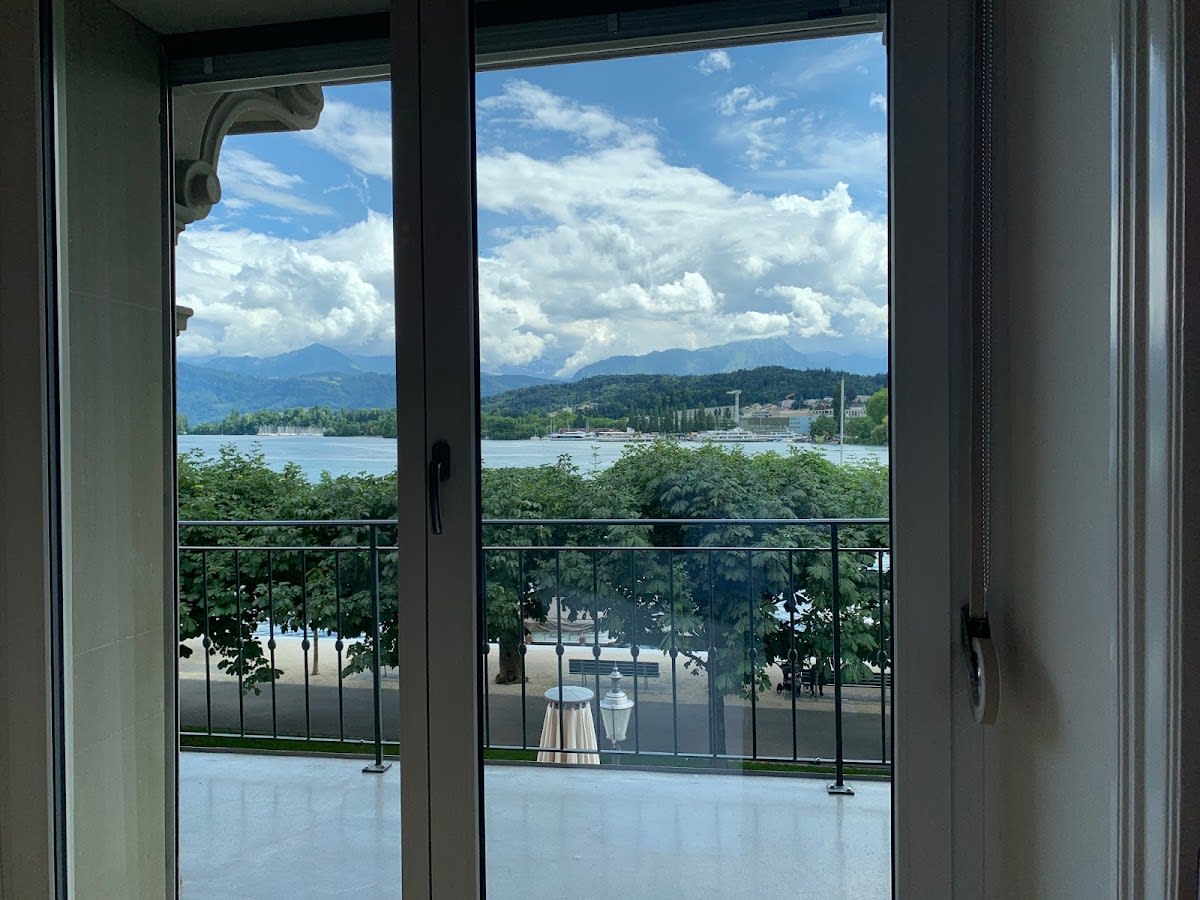 Dr. med. Alexander Fuchs gallery image 9