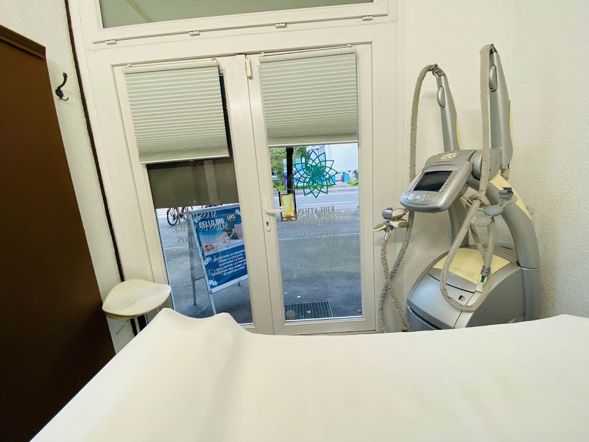 Institut de beauté Dermo Esthétique Paradis gallery image 9