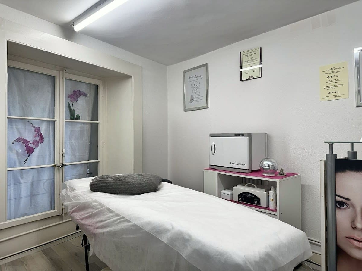 Un Brin d'Coquetterie gallery image 1