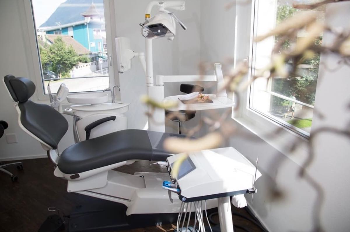 Dental Spa AG Dr. Lüthi Meier Martina gallery image 10