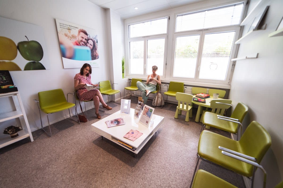 Adent gallery image 2