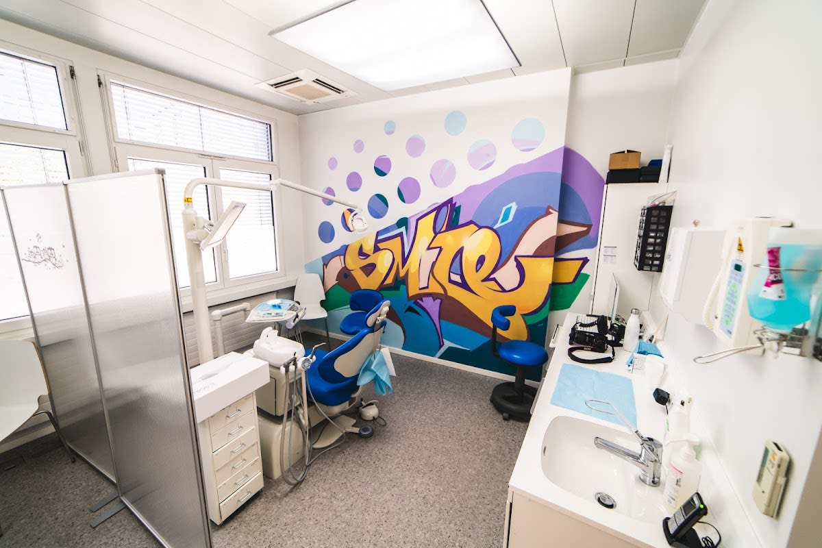 Adent gallery image 3