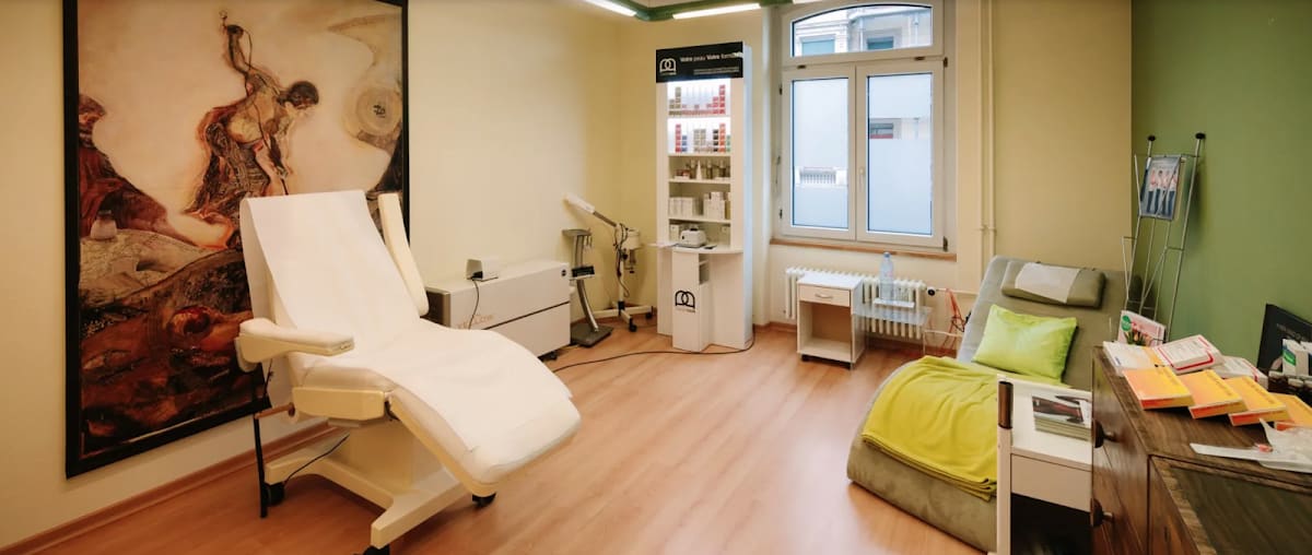 Dr. Cynthia A. Wolfensberger gallery image 2