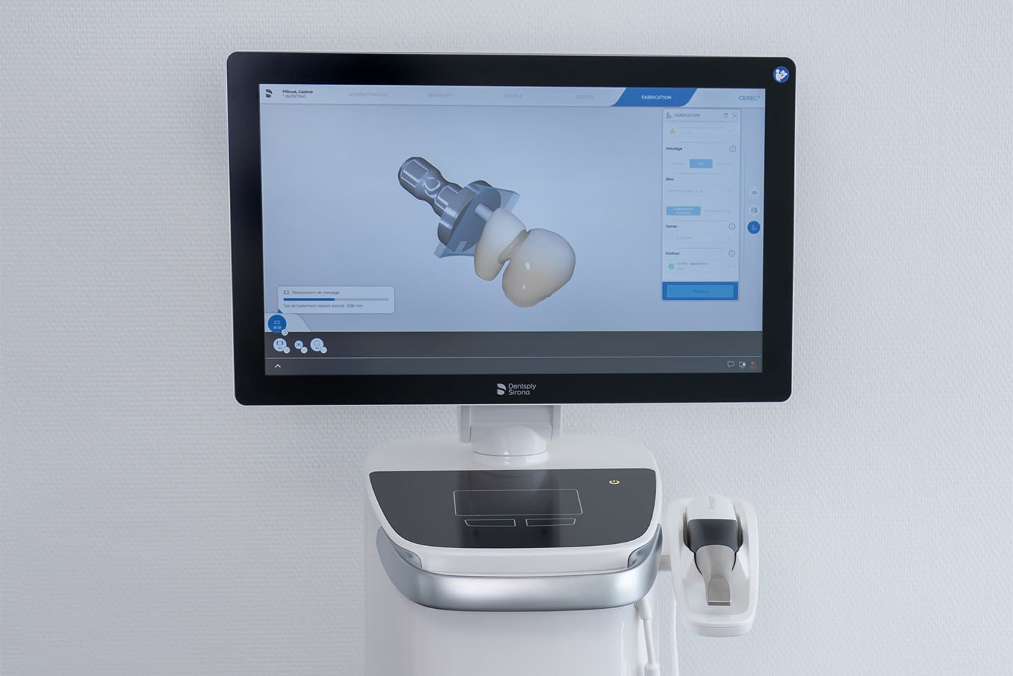 White - Montreux Sàrl gallery image 5