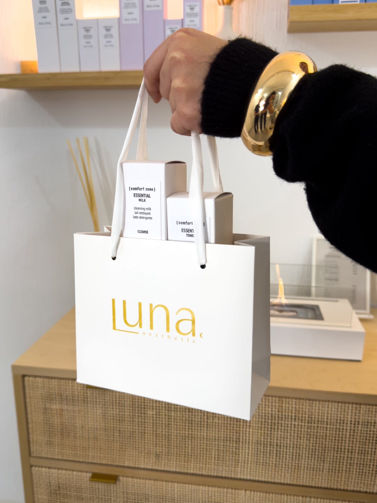 Luna Aesthetic gallery image 10