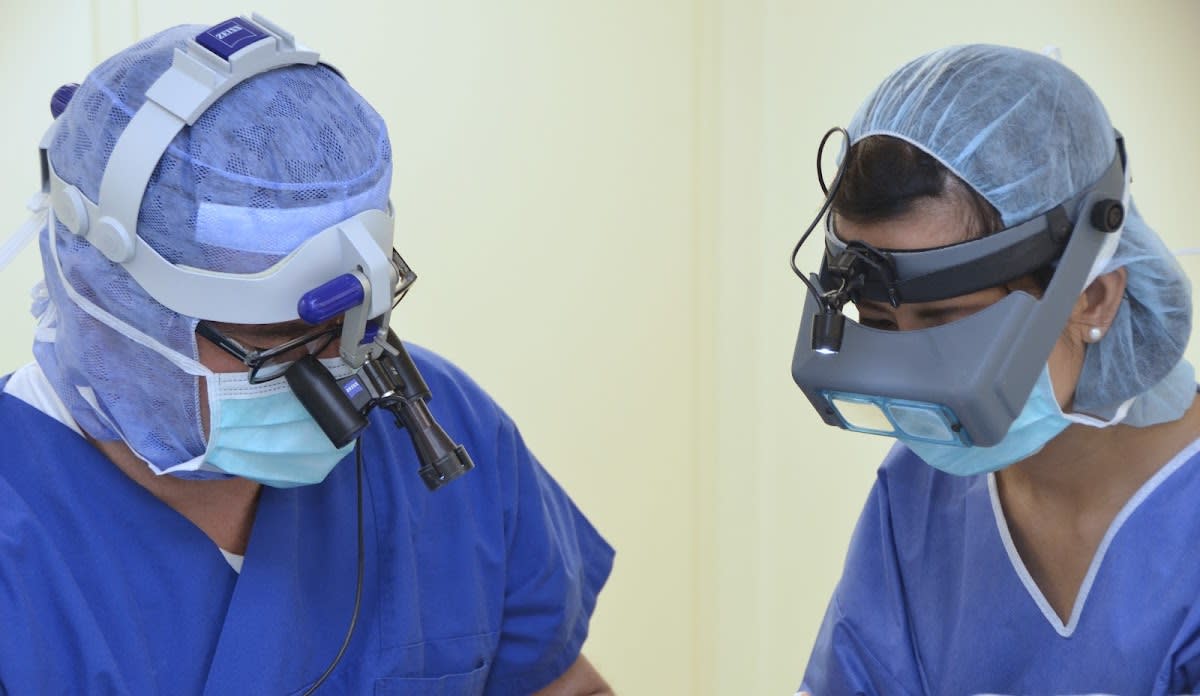 Dr. von Albertini - Ihr Spezialist für Haartransplantation - SwissHairDoctor.ch gallery image 5