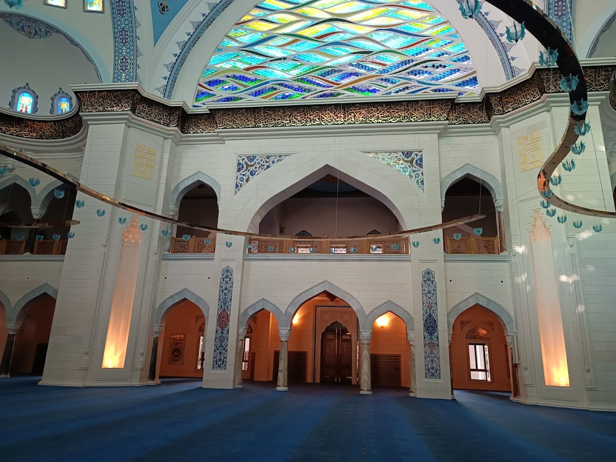 MedicalTravel GmbH Zahnkorrektur Zahnklinik SchönheitsOP Haartransplantation Türkei Istanbul gallery image 3