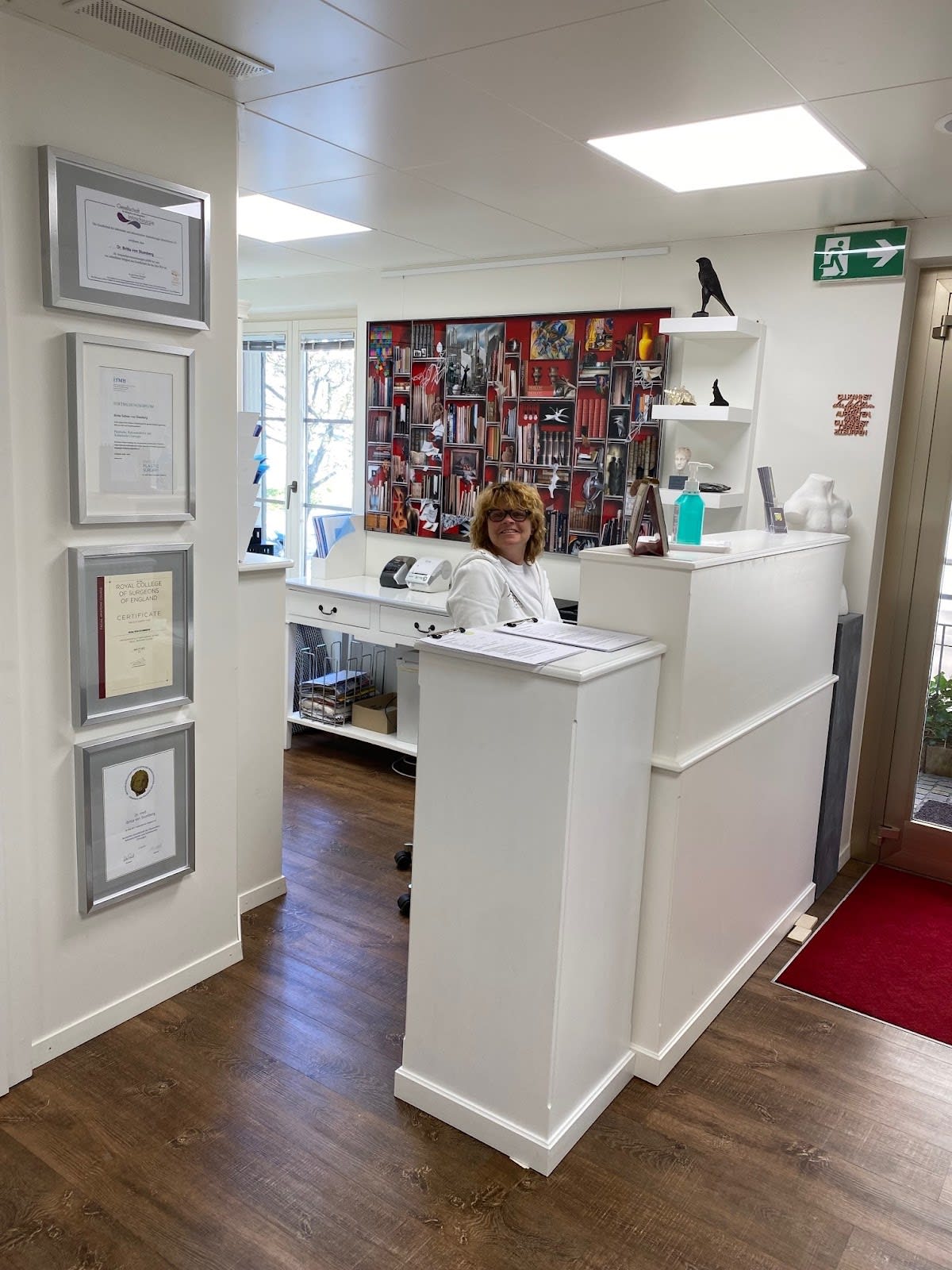 Dr. med. Britta von Stumberg - Praxis für Plastische Chirurgie Zürich gallery image 2