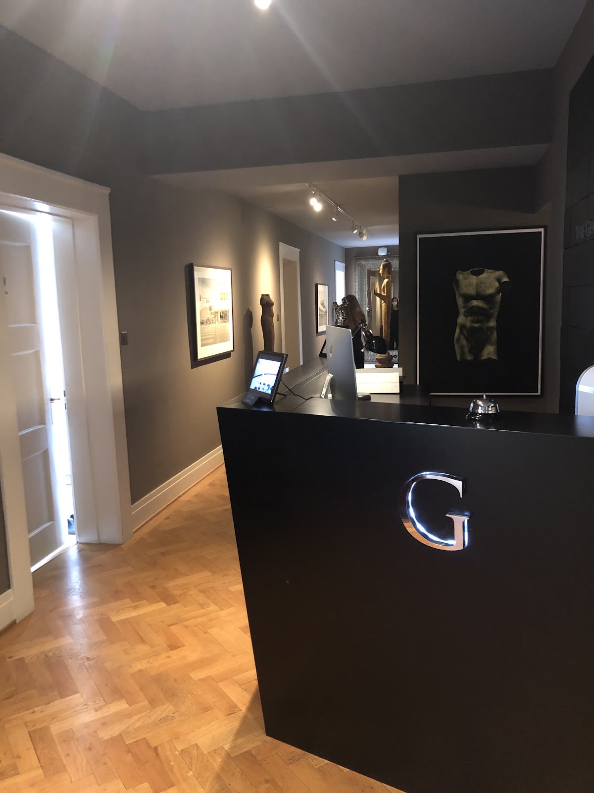 The Gentlemen's Clinic gallery image 2