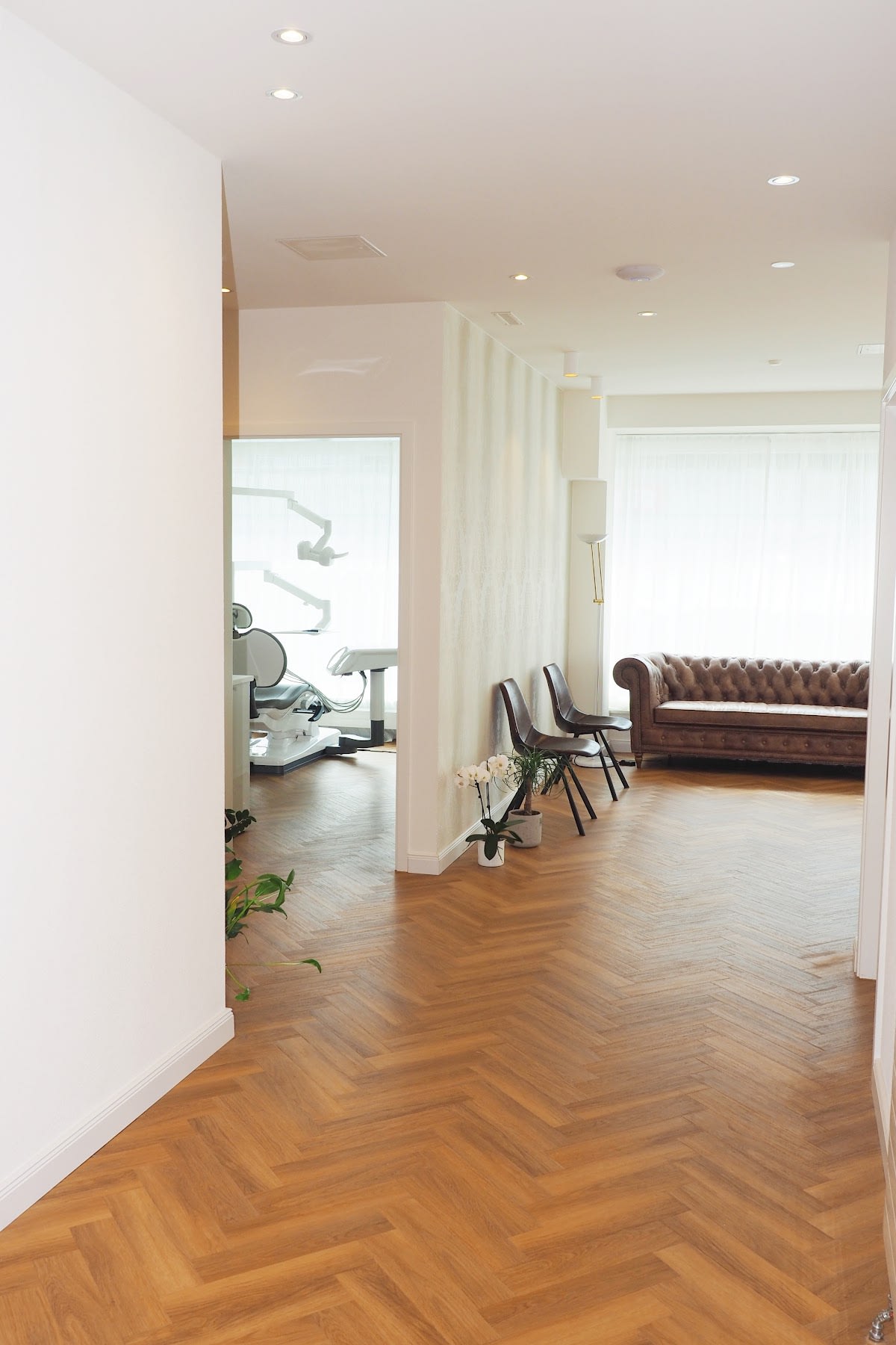 Zahnarztpraxis Dr. Aida Seher gallery image 5