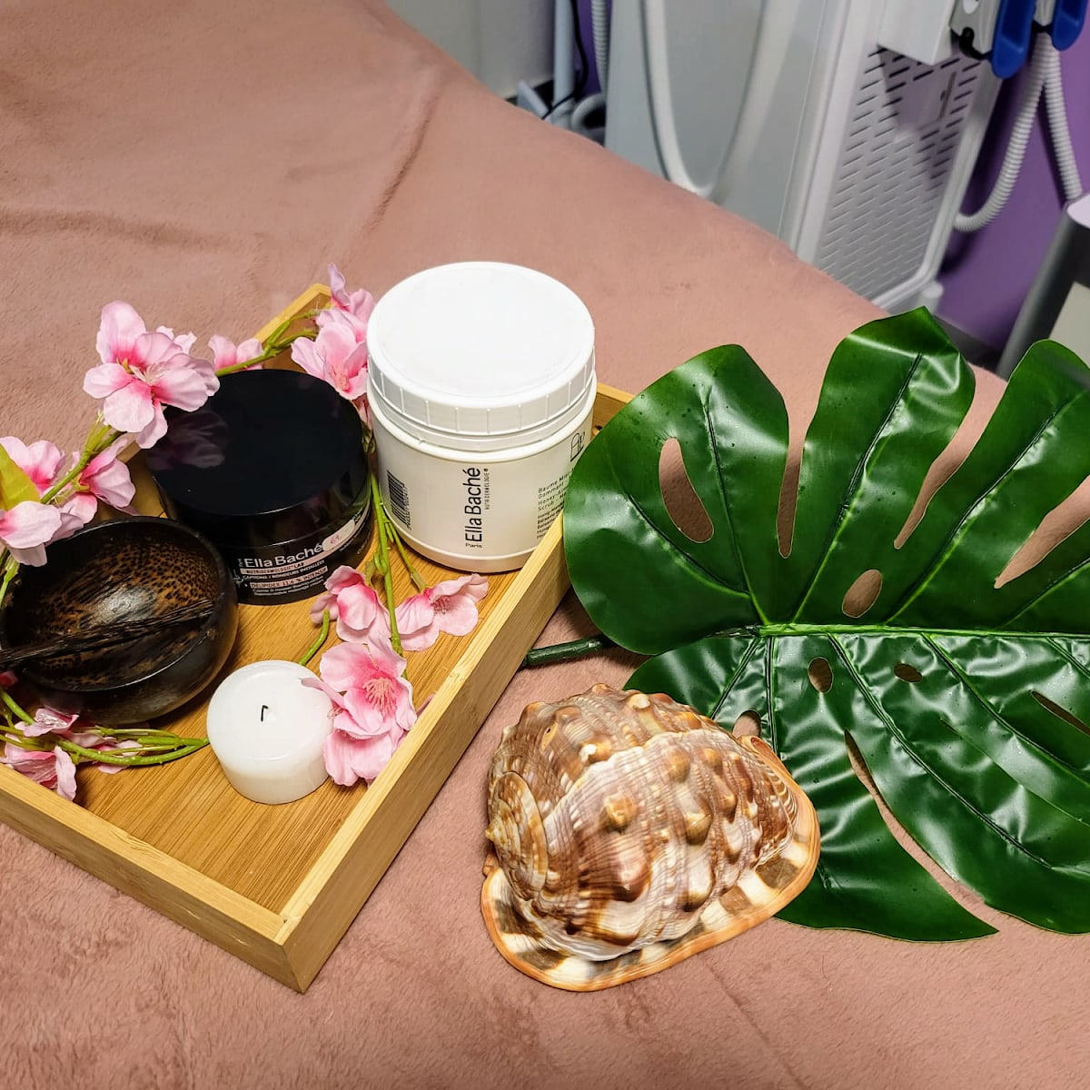 Faby Glam gallery image 9