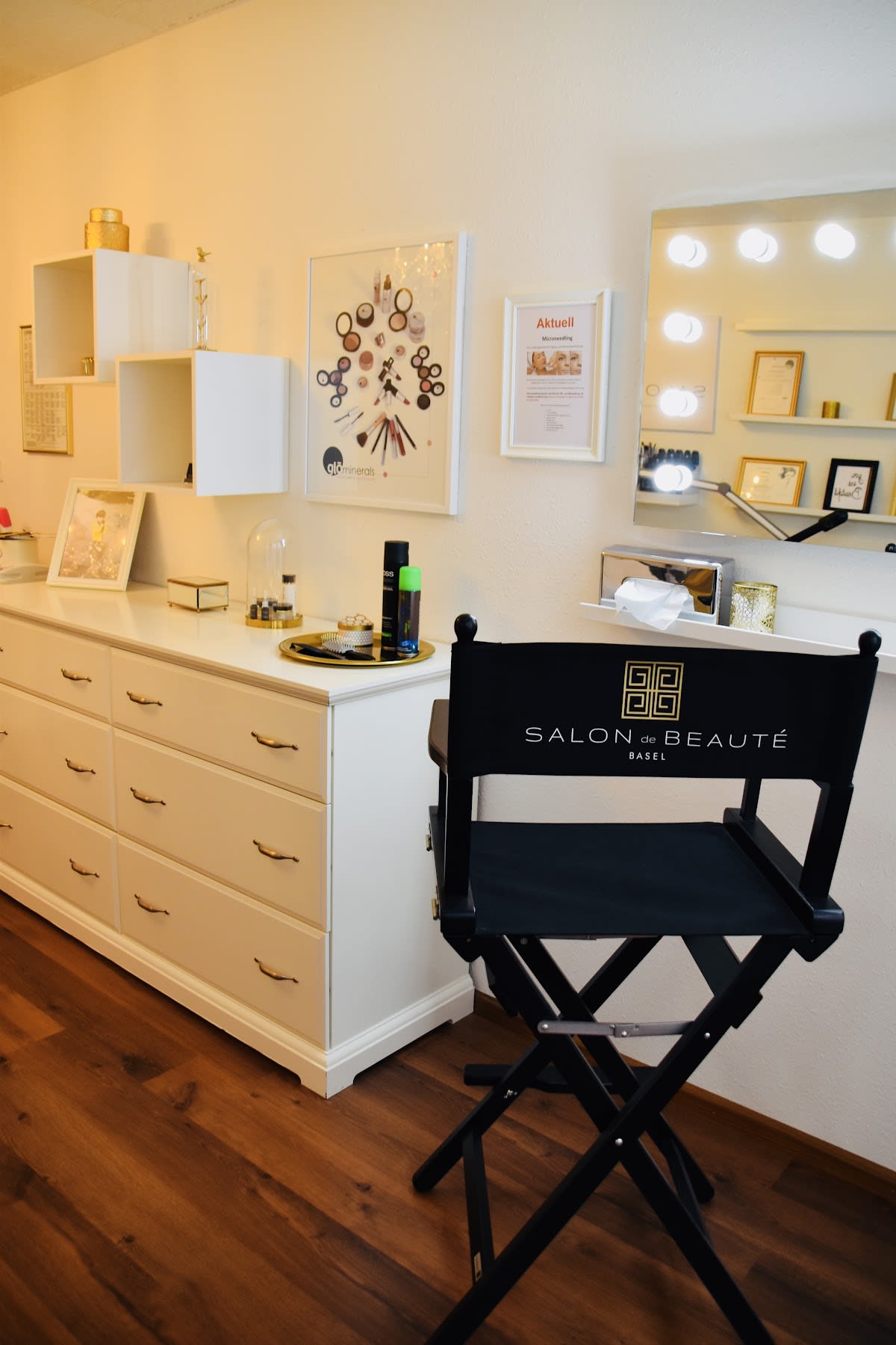 Kosmetikstudio Basel, Salon de Beauté, Maity Simon gallery image 1