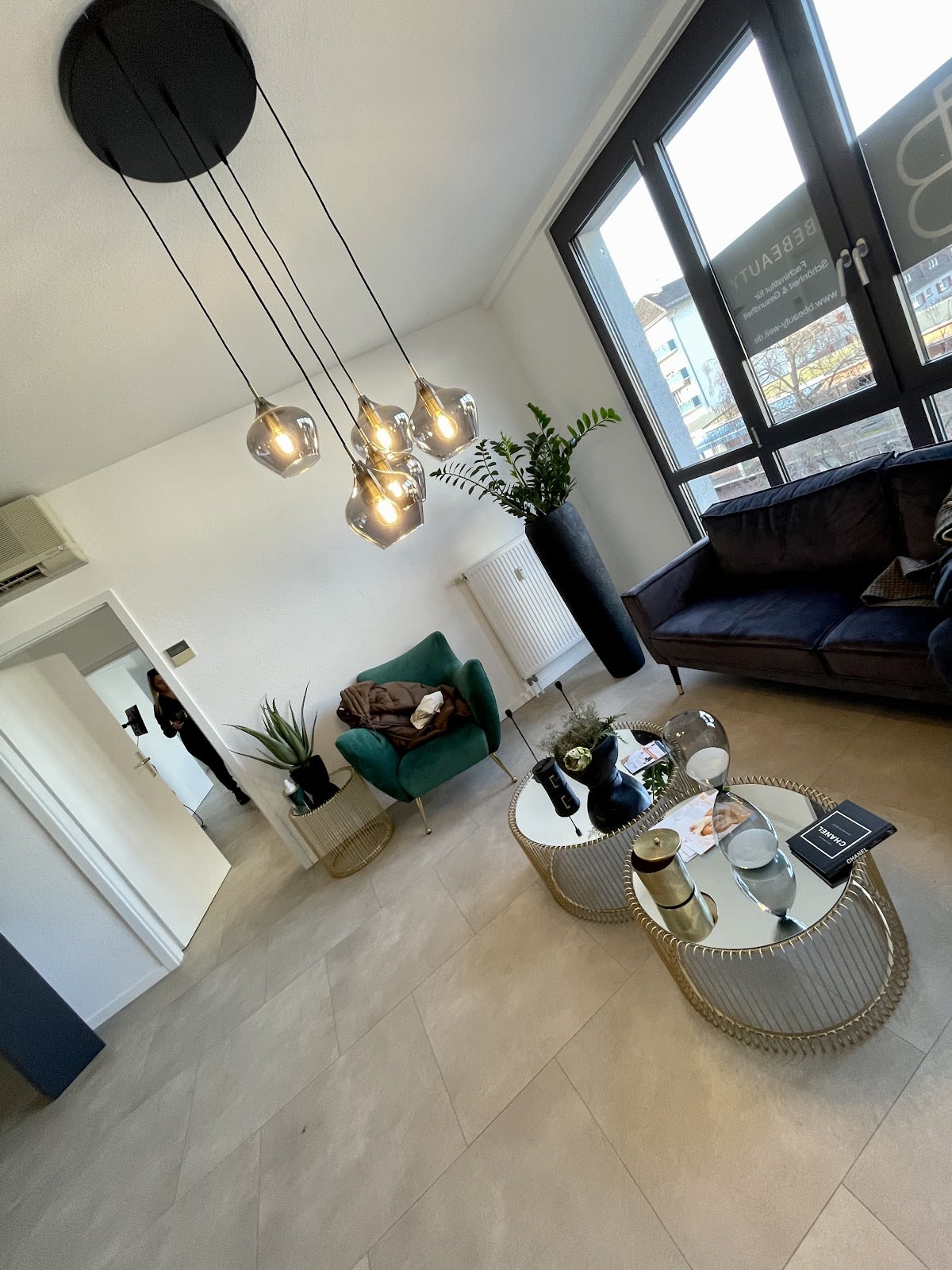 Be Beauty Praxis für Schönheit & Gesundheit gallery image 1