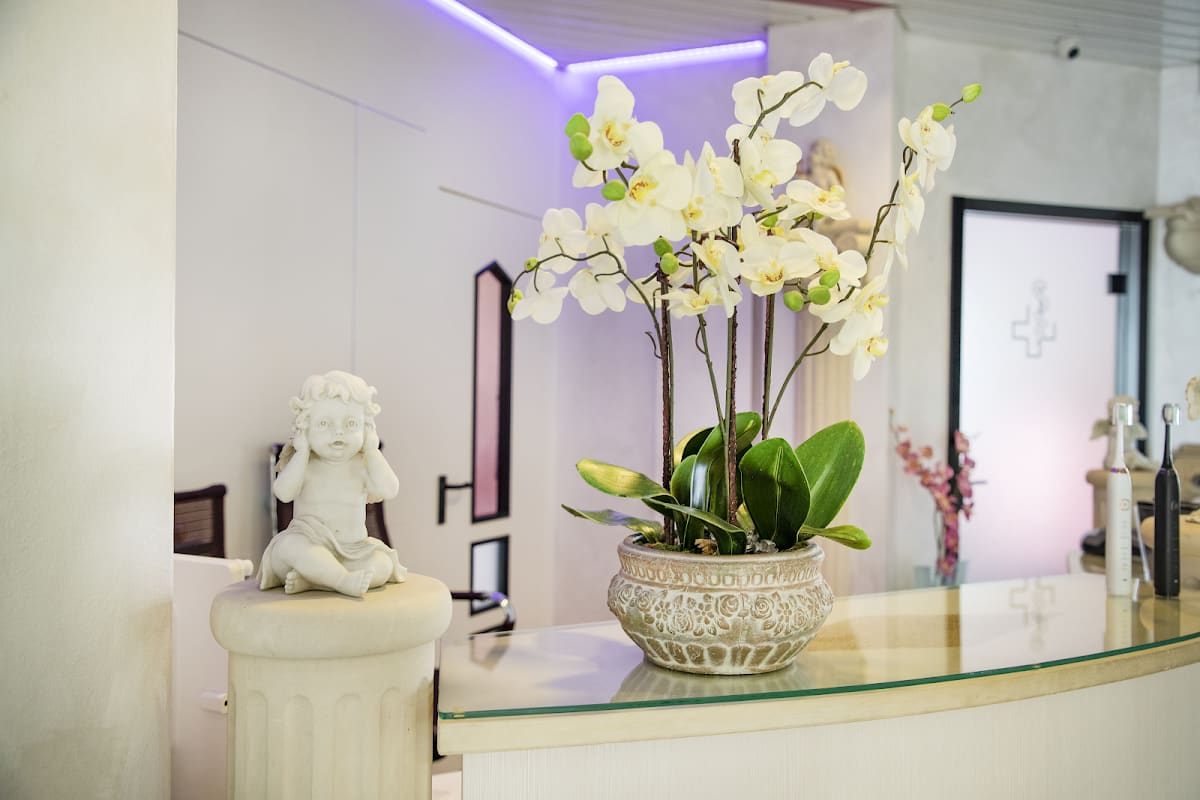 Swiss dental clinic Tesserete - Leandro Antonini gallery image 1