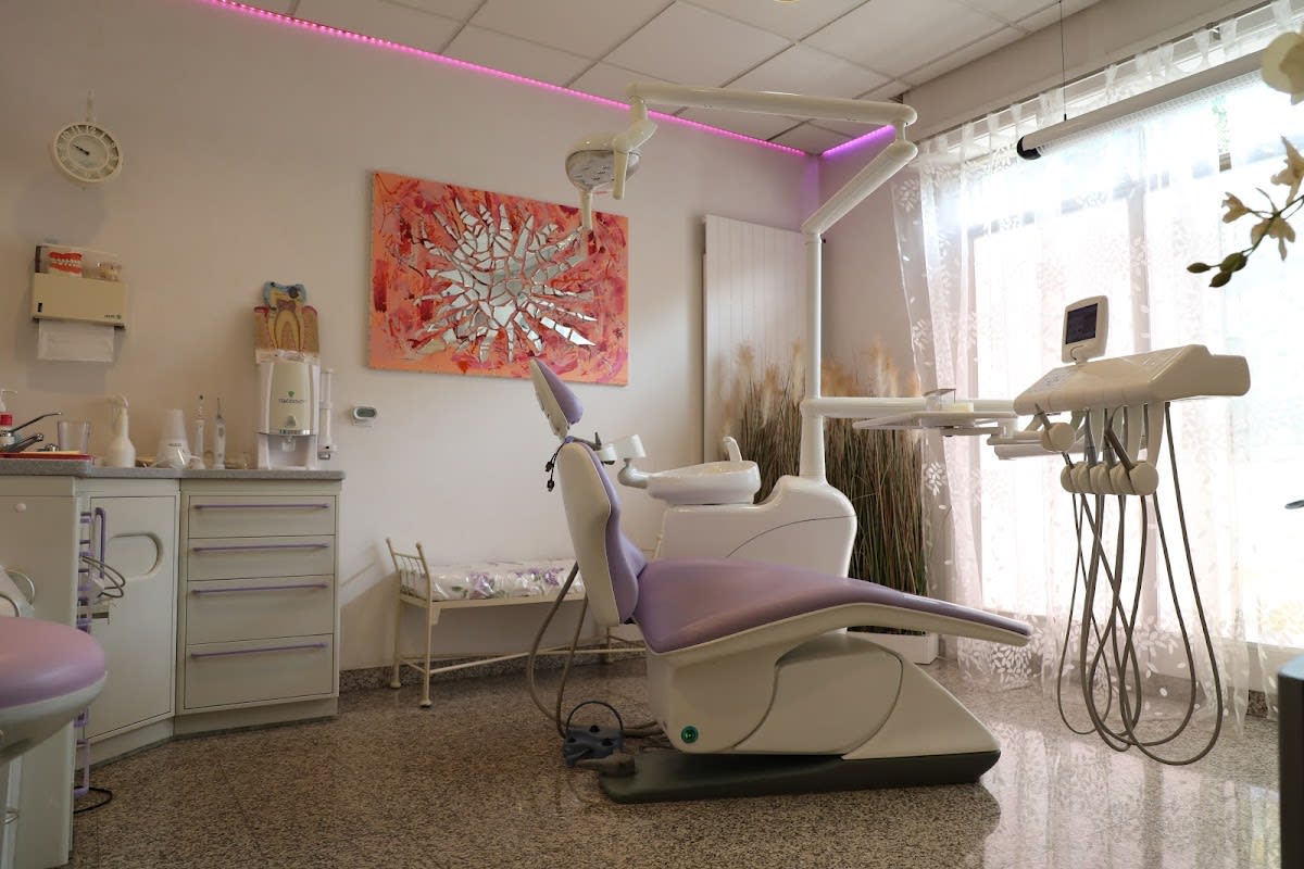 Swiss dental clinic Tesserete - Leandro Antonini gallery image 2