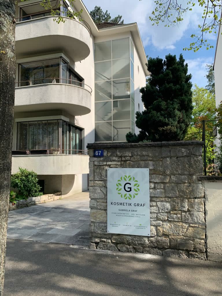 Kosmetik Graf Basel gallery image 1