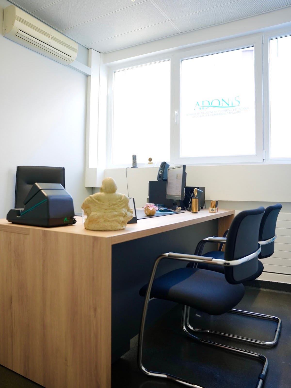 Adonis Clinic gallery image 6