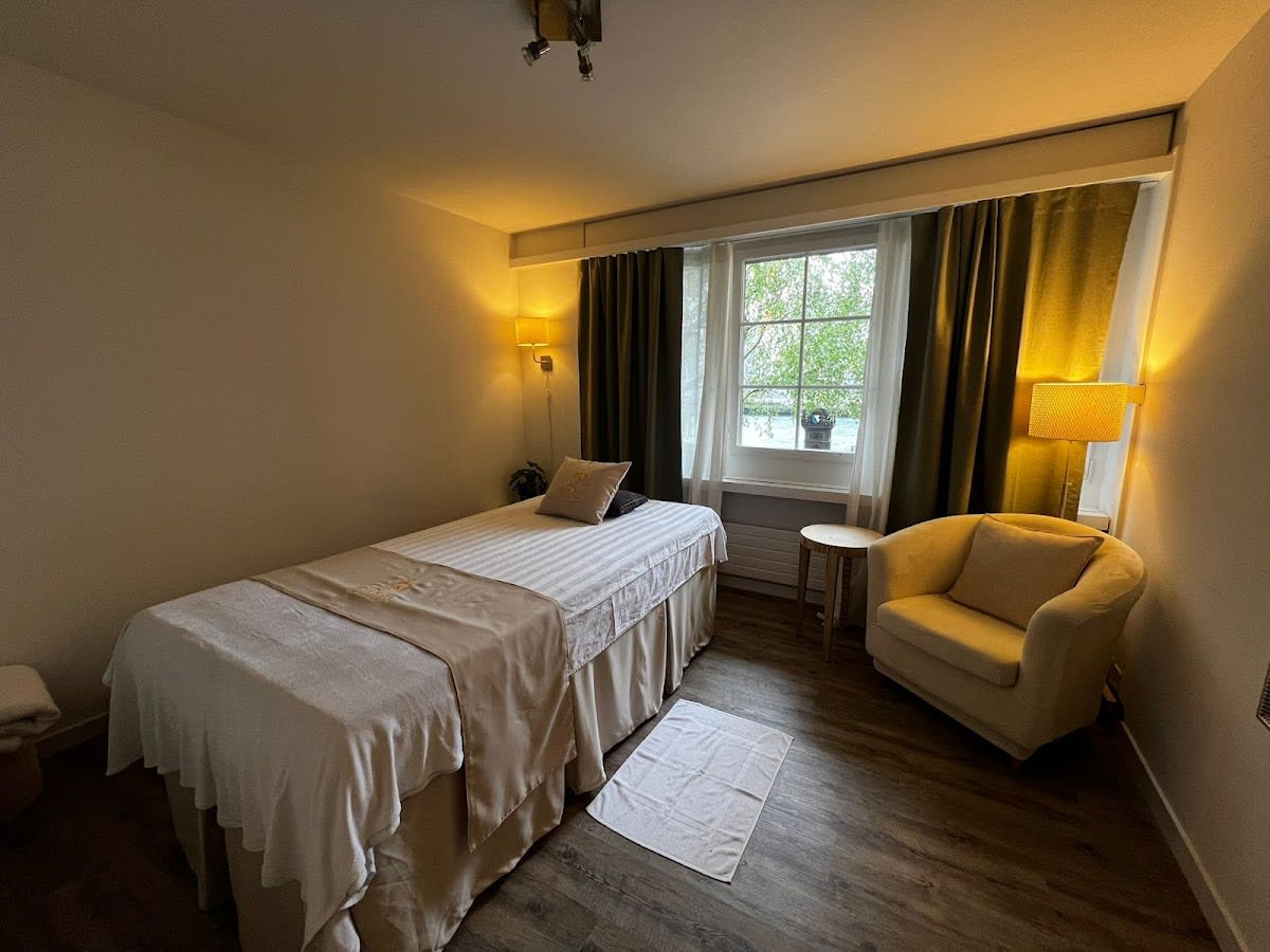 Swiss Cosmetic & SPA gallery image 5