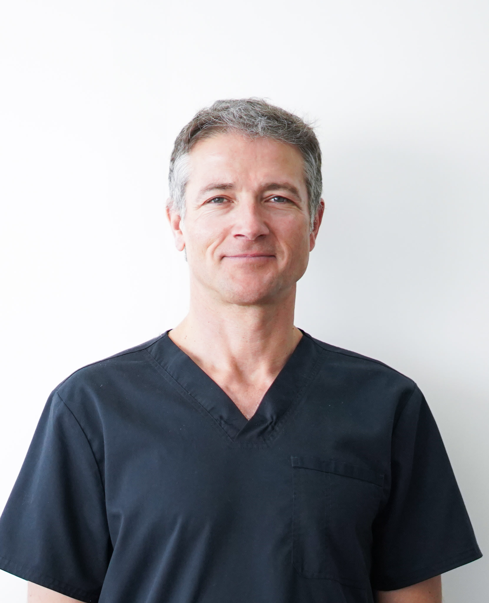 Dental clinic in Lausanne + implant gallery image 5