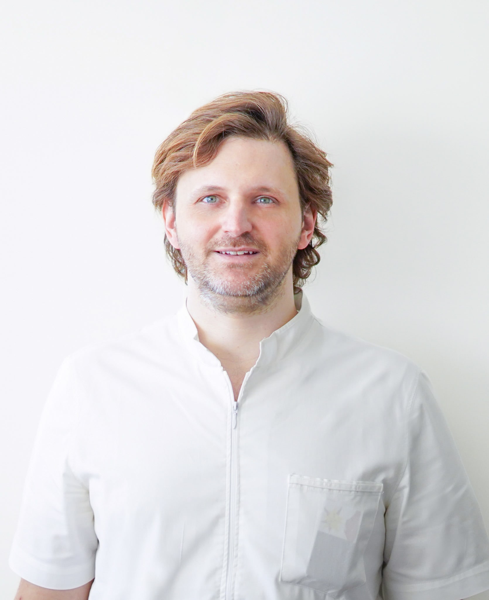 Dental clinic in Lausanne + implant gallery image 6