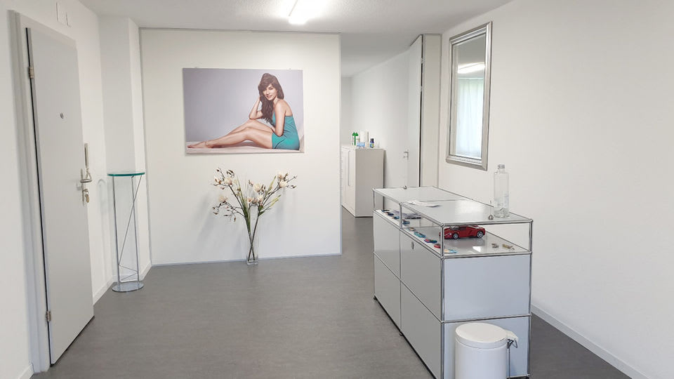 Smooth Skin gallery image 1