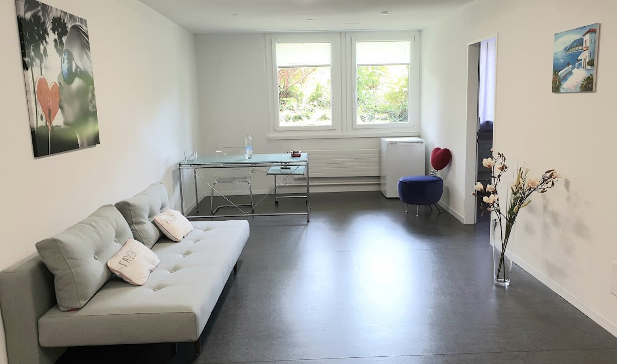 Smooth Skin gallery image 7