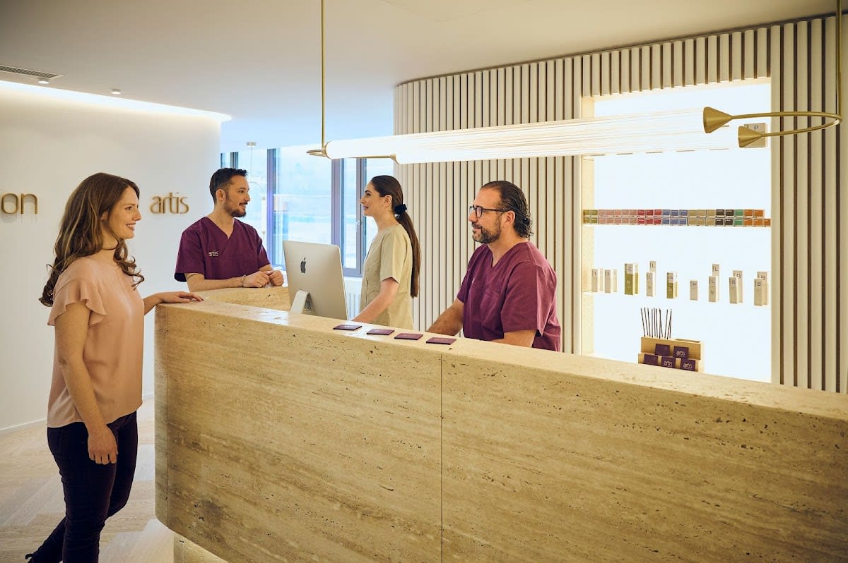 artis AESTHETICS - Dr. Adrian Palma - Ästhetische Behandlungen, Faltenbehandlung in Zürich gallery image 2