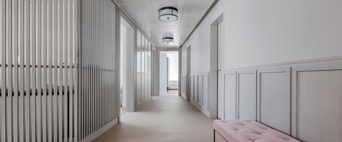 Prof. J. Farhadi gallery image 8