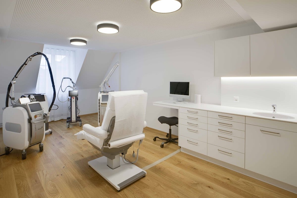 prevention-center AG Bern - Praxis für Ästhetik gallery image 6