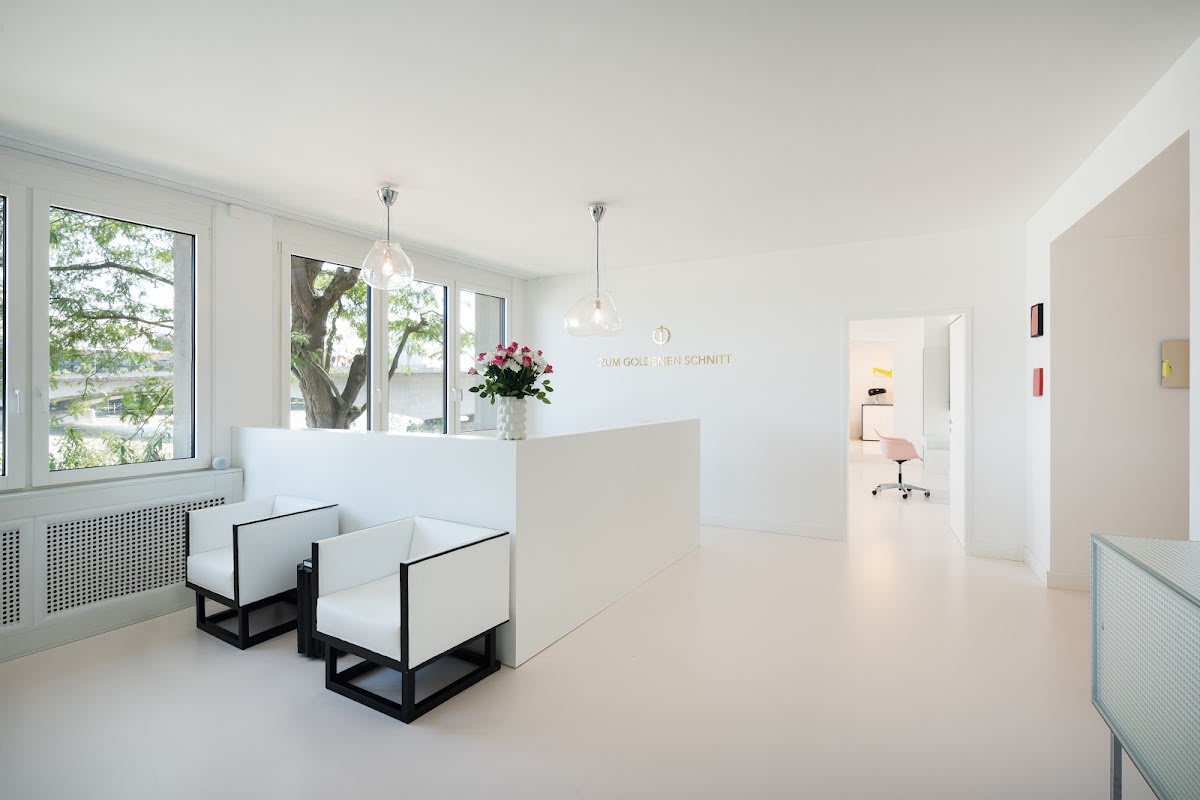 Klinik Zum Goldenen Schnitt AG - Dr. med. Simona Lüdi gallery image 2
