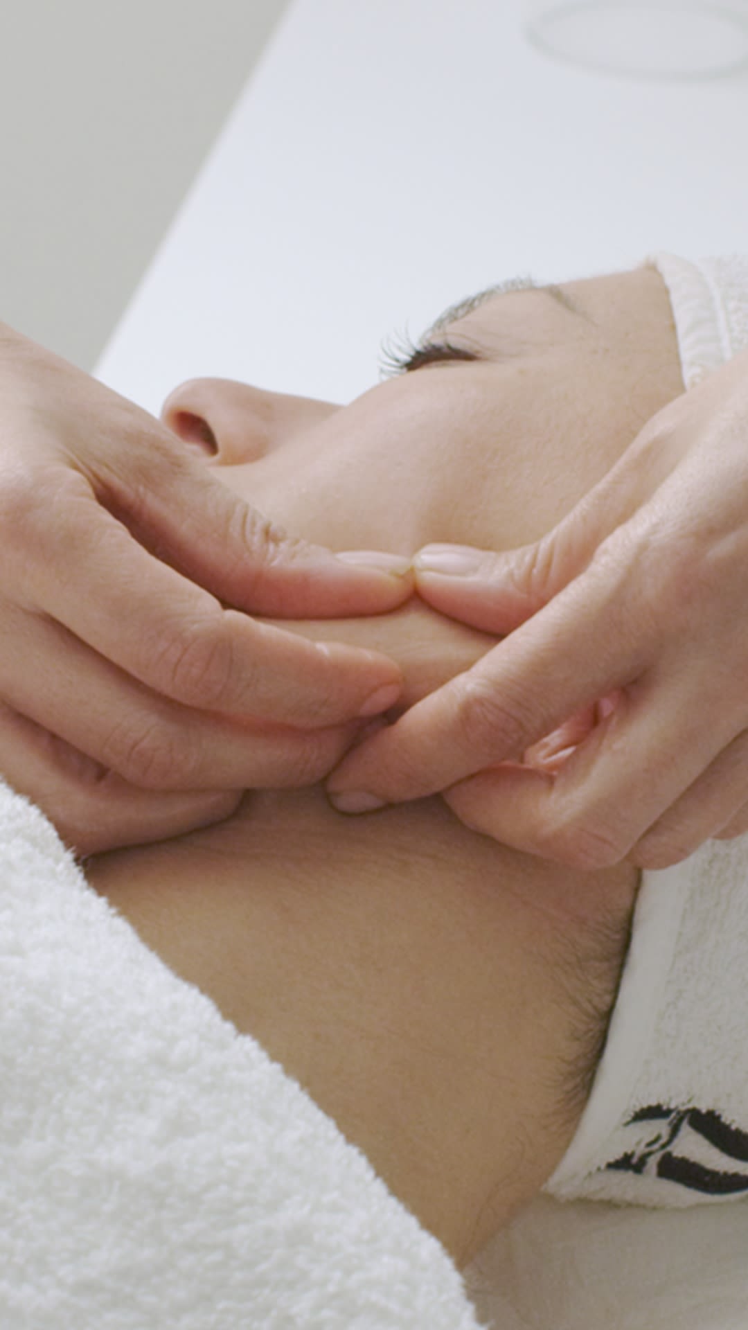 ALYSEASKIN gallery image 7