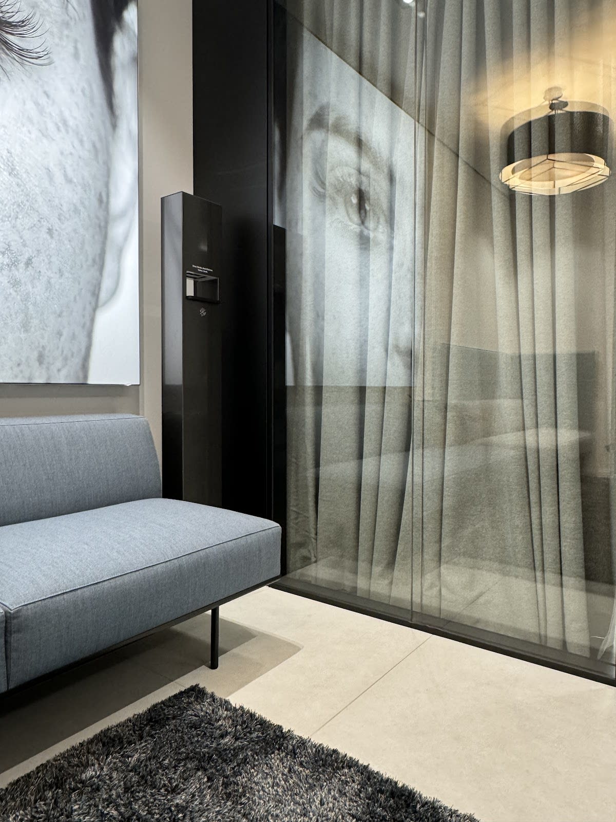 Skinmed Dermatologie Zürich und Praxis für Ästhetische Medizin gallery image 9