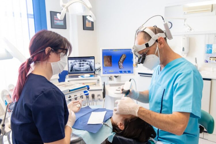 Cabinet Dentaire Cheeze du Grand-Pont - Dr. François Reymond et collègues gallery image 1