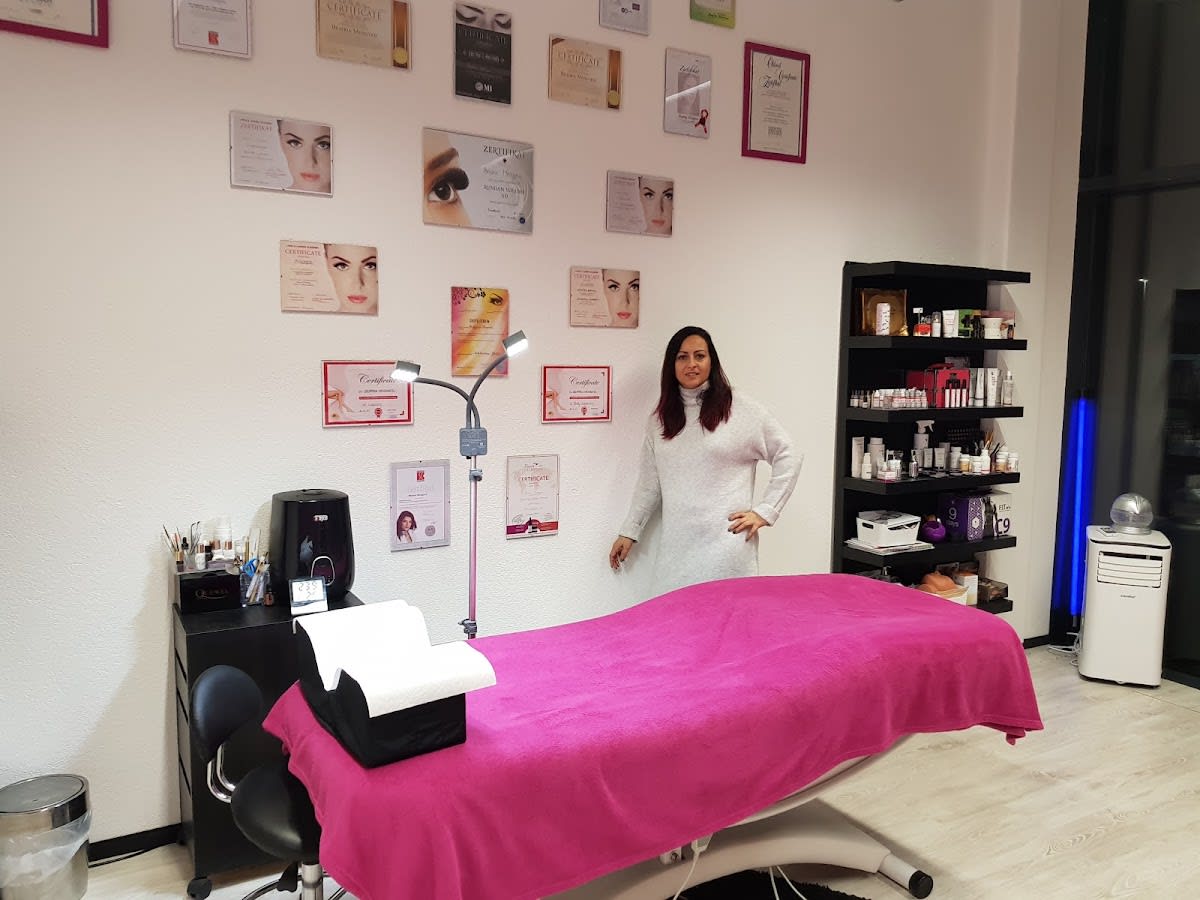 X Beauty Box gallery image 3