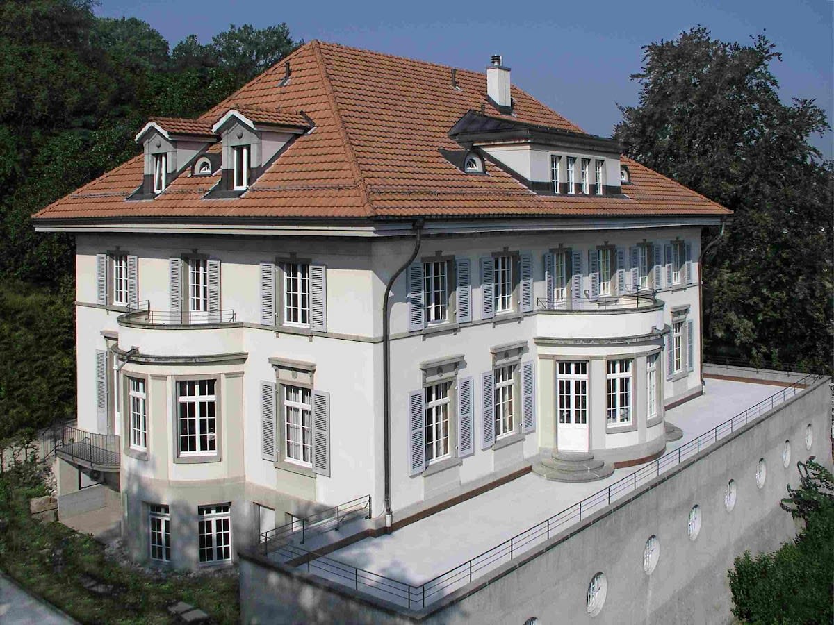 Klinik im Spiegel, Dr. Andreas Tschopp gallery image 1