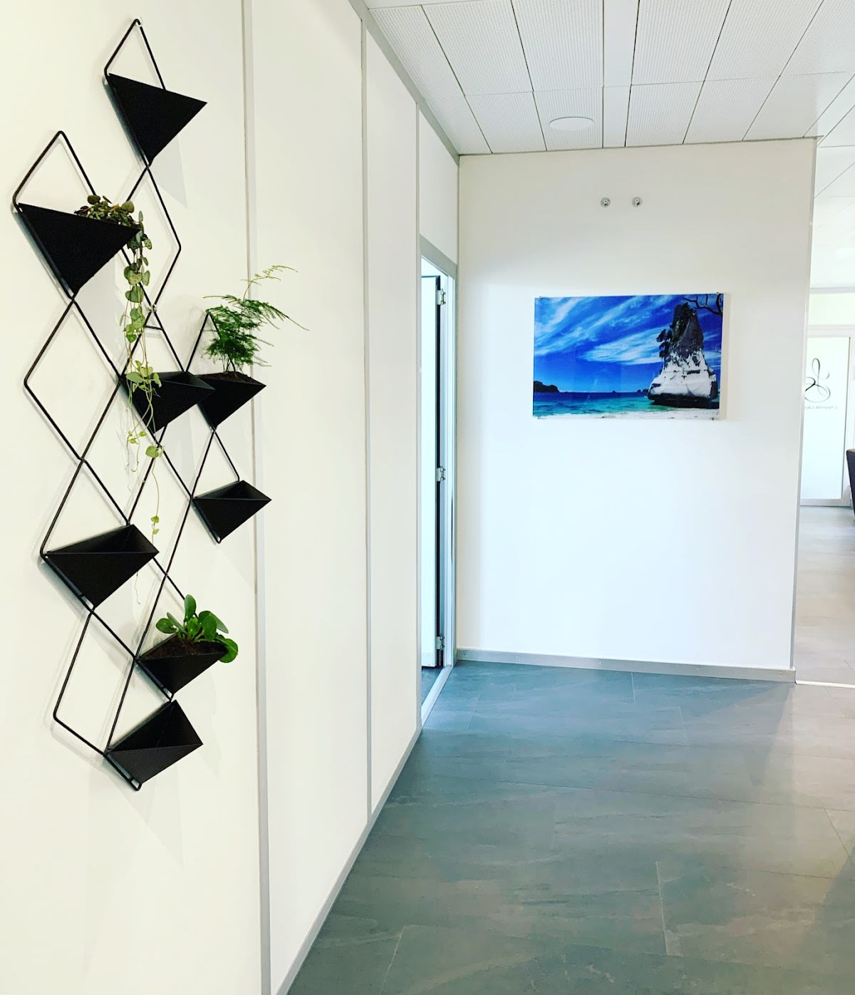 Cabinet Dentaire Lifesmile - Lausanne SA gallery image 2