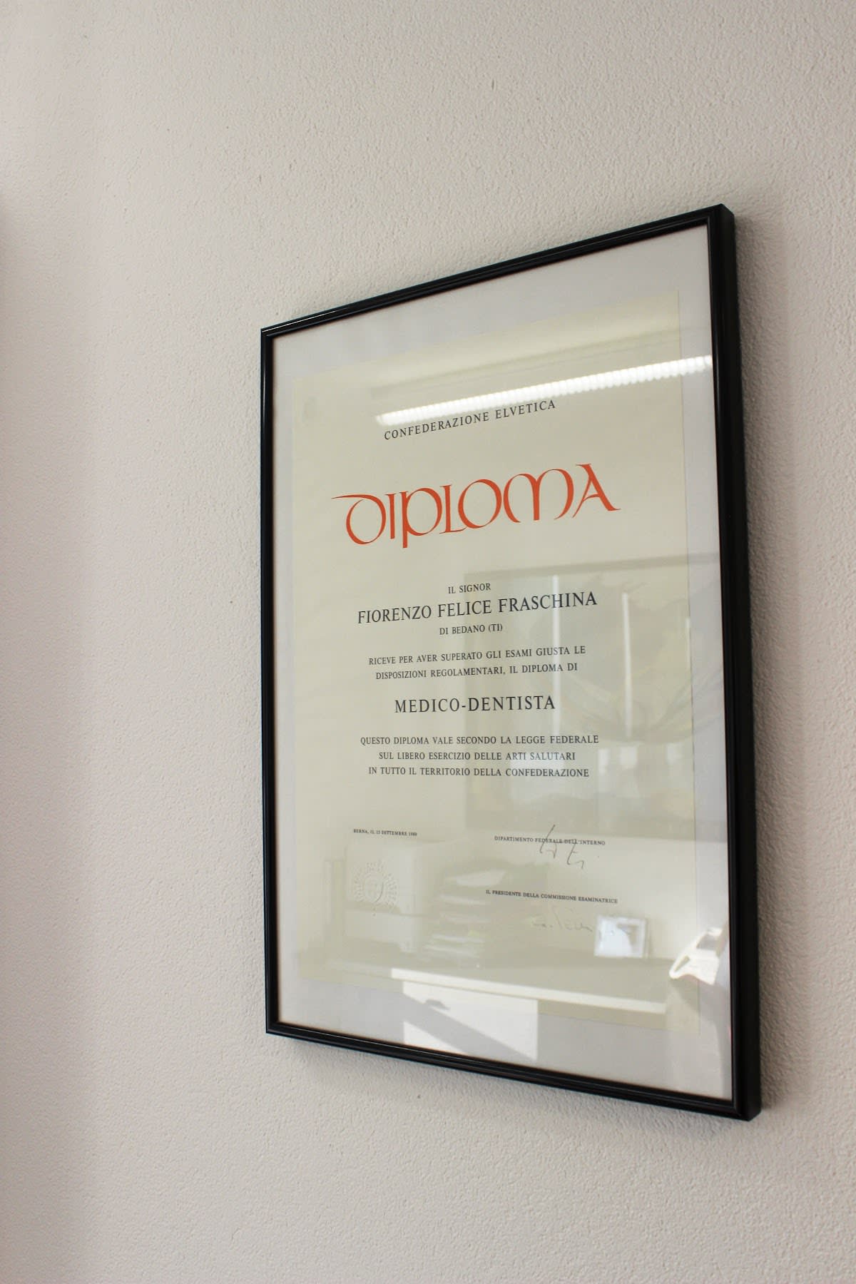 dr. Fraschina Fiorenzo - Studio Medico Dentistico a Lugano gallery image 6