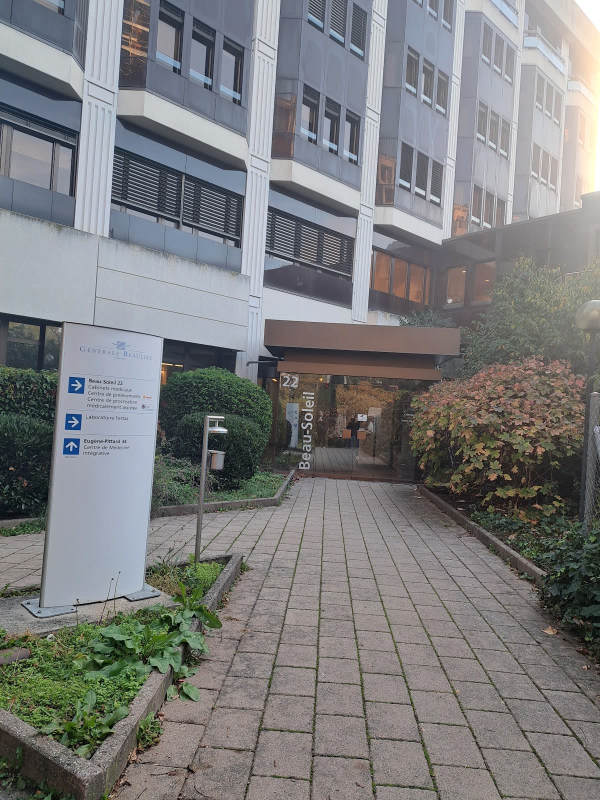 Cabinet Dermato Beau-Soleil - Dermatologie gallery image 2