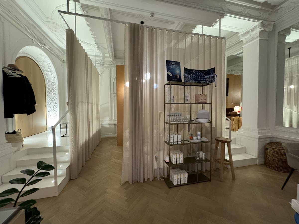 Kalos gallery image 7