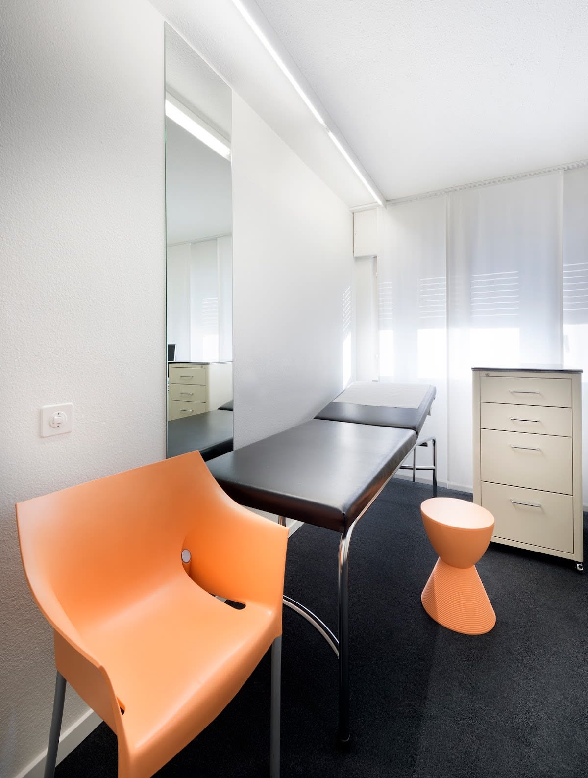 Nasenkorrektur Luzern - Prof. Dr. Marcus Maassen gallery image 9