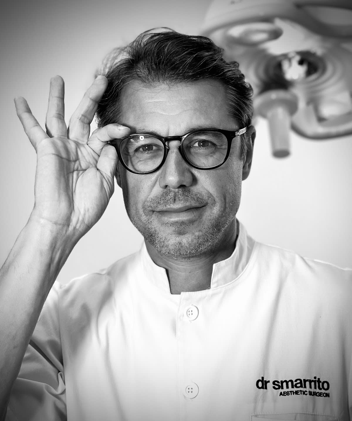 Dr SMARRITO FMH Chirurgie esthétique, médecine et laser esthétique gallery image 1