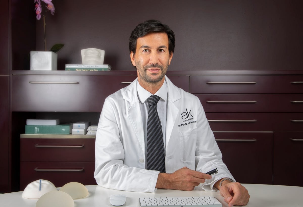 Dr Paolo Montemurro | Chirurgo Plastico Estetico di Varese | Mastoplastica, Addominoplastica, Rinoplastica & Liposuzione gallery image 5