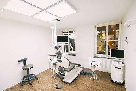Zahnarzt Bern | Dr. Fabian Jost | swiss smile Zentrum für Zahnmedizin gallery image 6