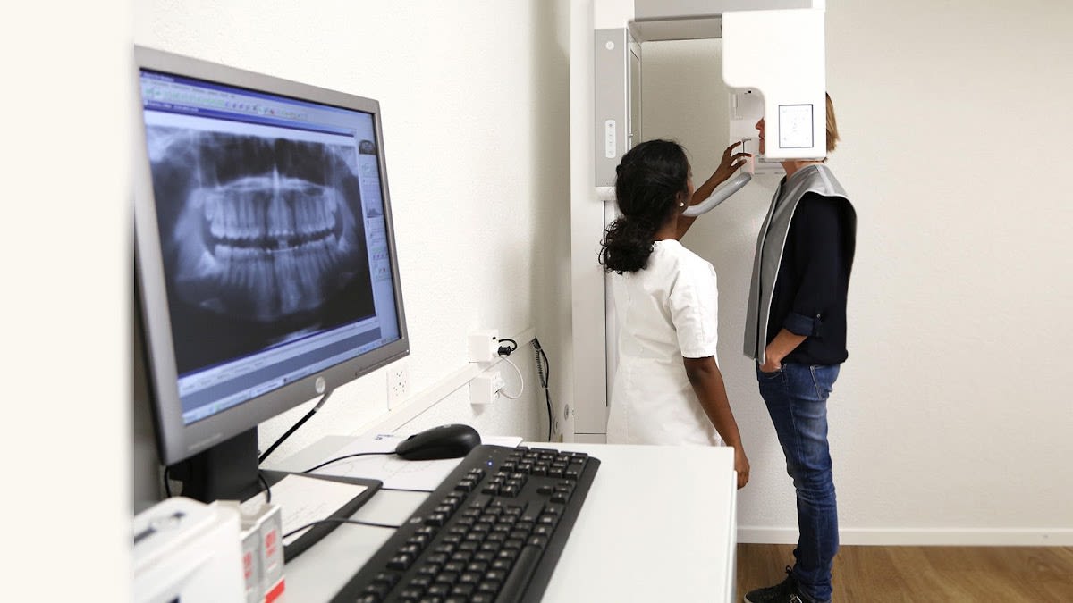 Zahnarztpraxis Bremgarten bei Bern gallery image 10