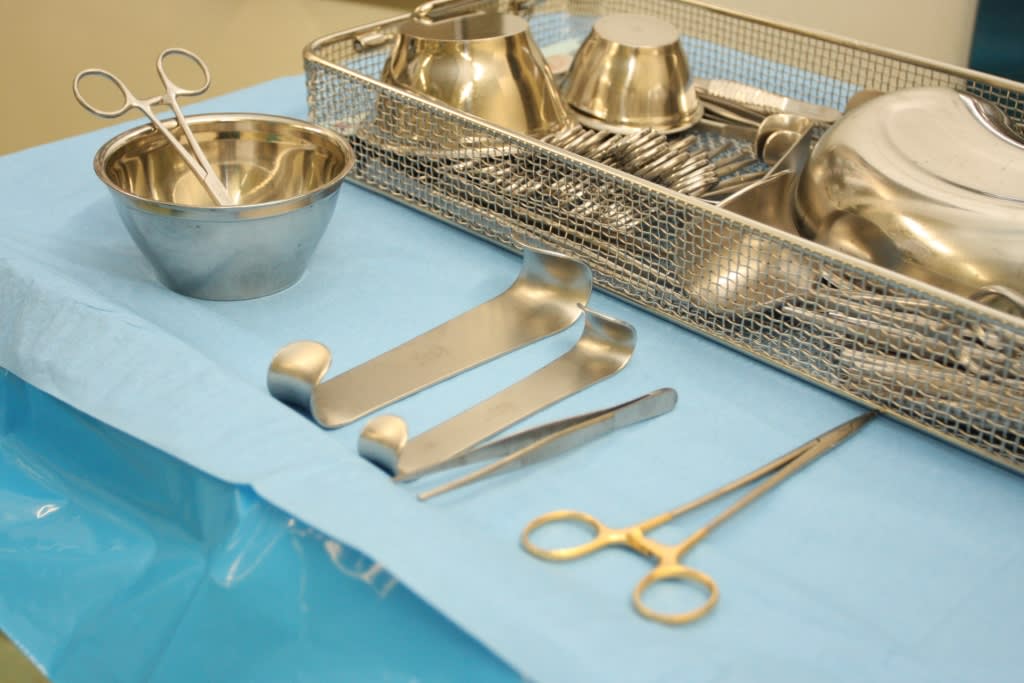 Dr. Dr. med. Nicole M. Eggensperger FMH, SSO gallery image 3