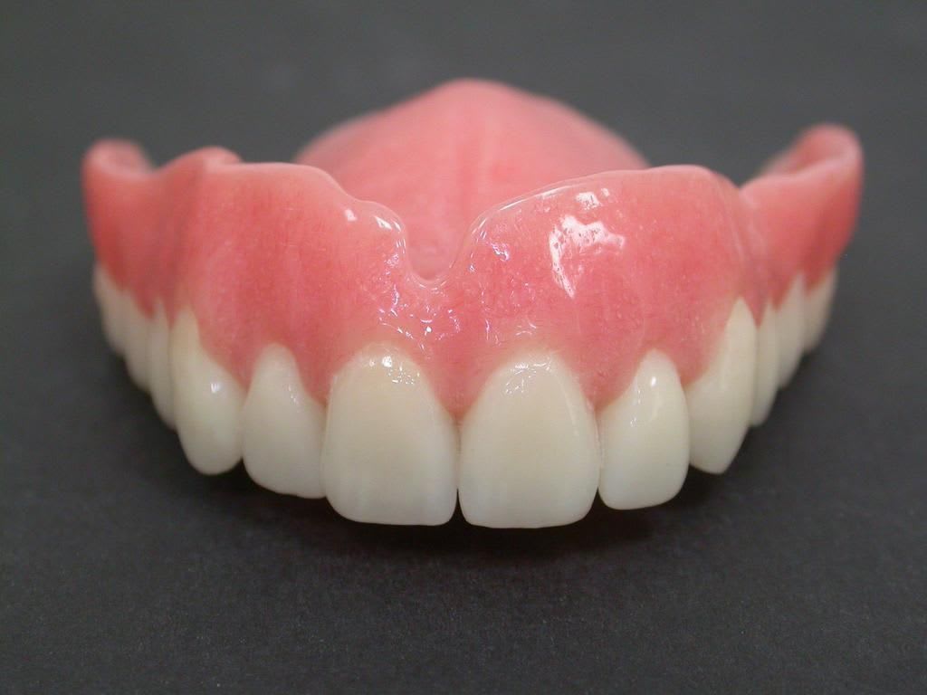 Daniel Wirz Zahnprothetik gallery image 10