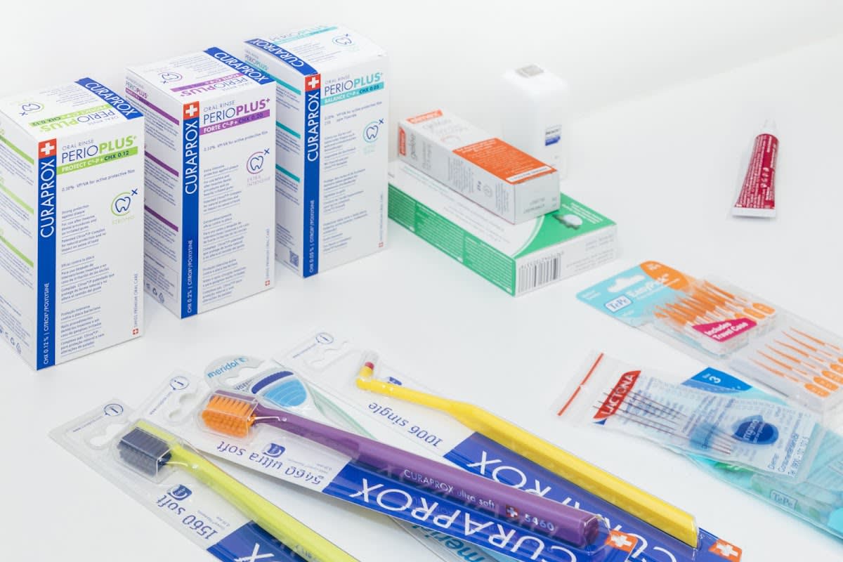 Zahnarztpraxis Zug - Dr. med. dent. Gabriela Megaritis Bürgi gallery image 7