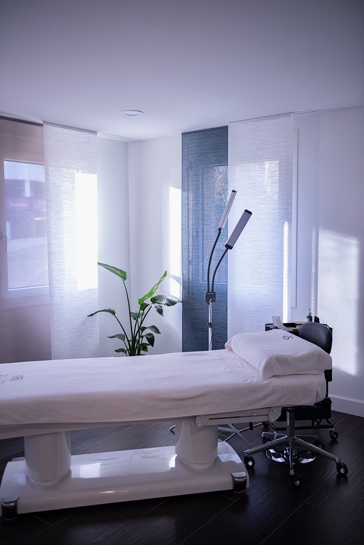 Au Paradis Des Sens gallery image 4