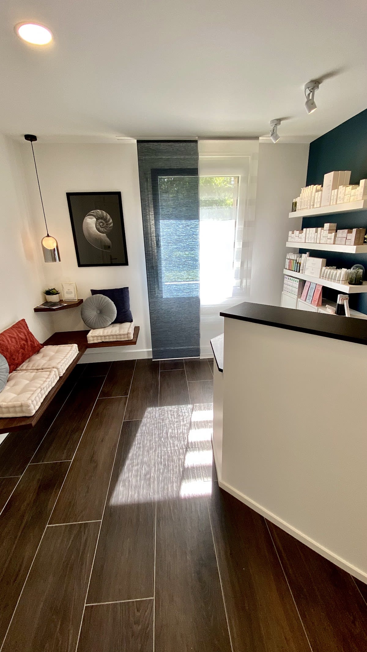 Au Paradis Des Sens gallery image 6